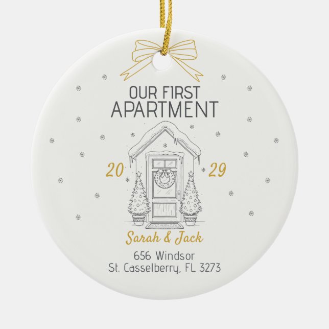Ornamento De Cerâmica Nosso Primeiro Apartamento Ano e Nomes Personaliza (Frente)