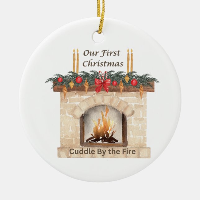 Ornamento De Cerâmica Nosso Primeiro Natal com uma Lareira em um (Frente)