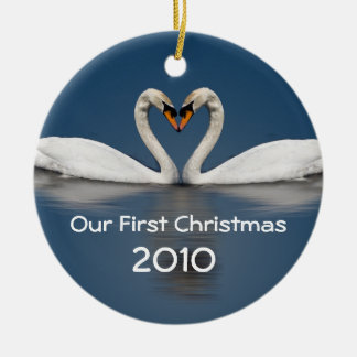 Ornamento De Cerâmica Nossos Primeiros Swans Bonito de Natal