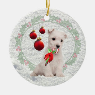 Ornamento De Cerâmica O filhote de cachorro de Westie abraça & beija
