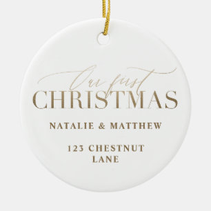 Ornamento De Cerâmica O ouro nossa casa nova do primeiro Natal ou wed