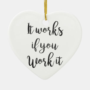 Ornamento De Cerâmica O presente das citações da recuperação da etapa da