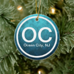 Ornamento De Cerâmica OC Ocean City NJ New Jersey Beach Tag Natal<br><div class="desc">OC Ocean City NJ New Jersey Beach Tag Árvore de Natal Cerâmica Ornament ~ Pode ser personalizado com um nome,  ano ou qualquer texto que você queira adicionar. -</div>