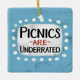 Ornamento De Cerâmica Os Picnichos Estão Subclassificados