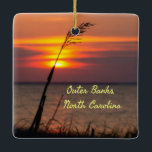 Ornamento De Cerâmica Outer Banks North Carolina Beach Sunset Orange Sky<br><div class="desc">Outter Banks North Carolina Sunset na praia com um céu laranja no oceano</div>