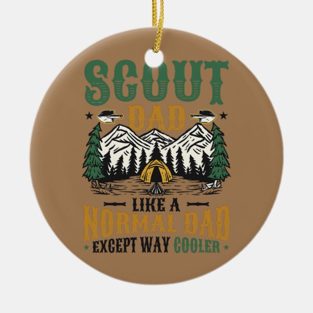 Ornamento De Cerâmica Pai De Scout Mens Como Um Pai Normal Exceto (Frente)