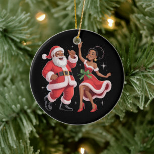 Ornamento De Cerâmica Papai Noel Africano Sra. Claus Dançando Natal Amer