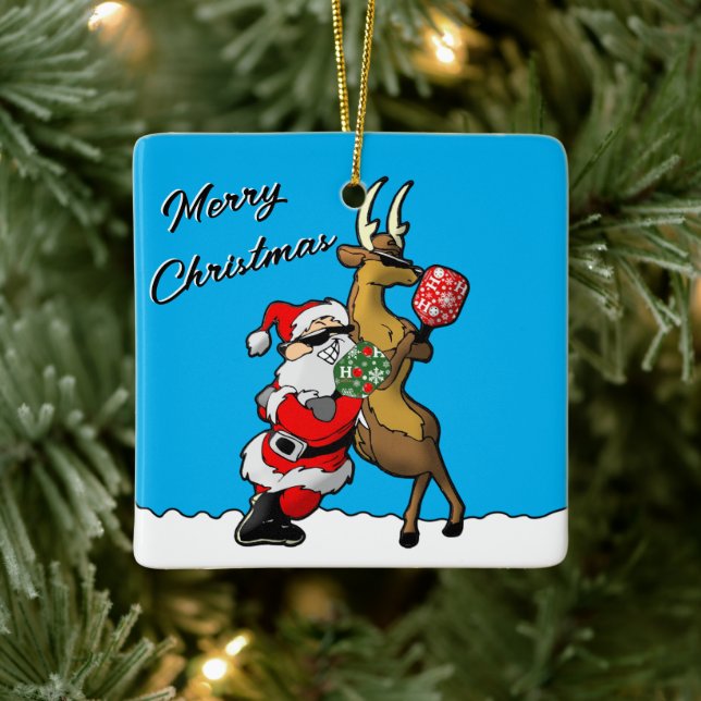Ornamento De Cerâmica Parceiros Pickleball Papais noeis e Reindeer Sleig (Árvore)
