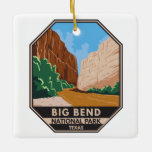 Ornamento De Cerâmica Parque Nacional do Grande Bend, Rio Grande Vintage<br><div class="desc">Design de vetor de vintage de Big Bend. O Parque Nacional Big Bend fica no sudoeste do Texas e inclui toda a cadeia montanhosa de Chisos e uma grande faixa do Deserto de Chihuahuan.</div>