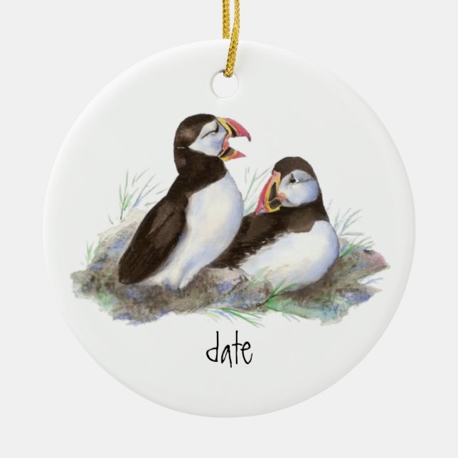 Ornamento De Cerâmica Pássaro de Puffins Datas Personalizado (Frente)