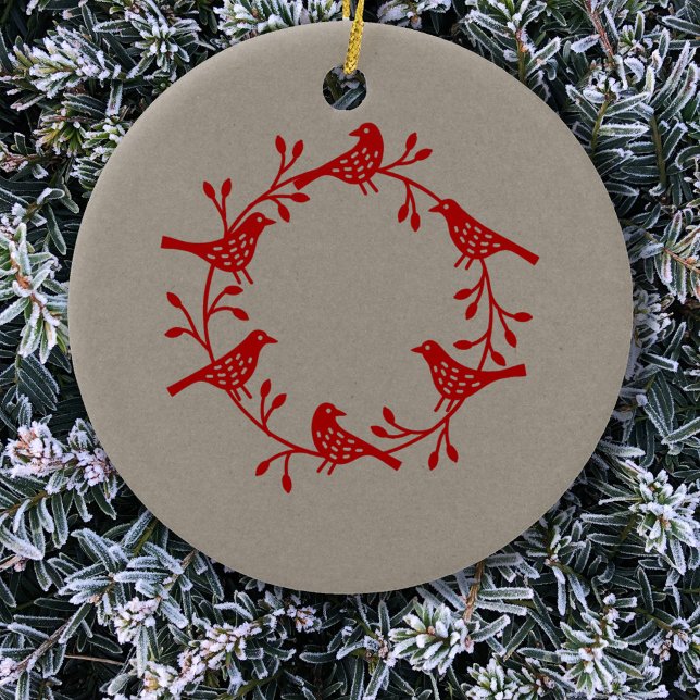 Ornamento De Cerâmica Pássaro Vermelho na Moderna Neutral Scandi (Red bird wreath Scandinavian Christmas ornament)