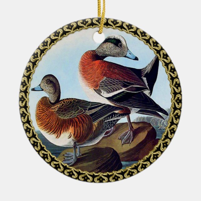 Ornamento De Cerâmica Patos de Widgeon Americano em uma rocha (Frente)