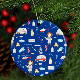 Ornamento De Cerâmica Pequena Menina Médica Padrão Médico com Nome, Azul