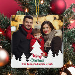 Ornamento De Cerâmica Personalização da Foto da Família das Árvores Bran<br><div class="desc">Este Enfeites de natal chic,  moderno,  com fotos de dois lados da família apresenta sua fotografia de feriado anual enquadrada por uma borda de árvores brancas de Natal. Personalize com um roteiro vermelho e verde para uma bela fotografia minimalista do presente de Natal com uma fotografia segundo no verso.</div>