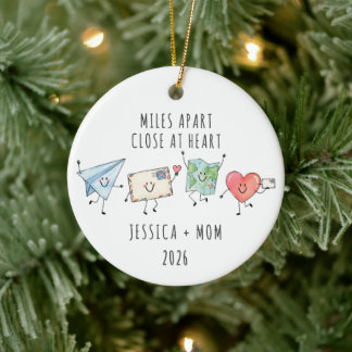Ornamento De Cerâmica Personalizado Milhas Separados Perto do Coração