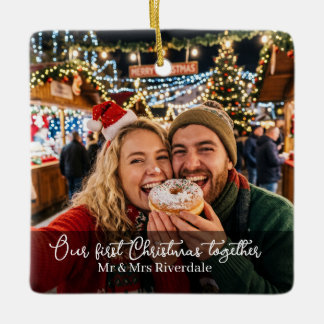 Ornamento De Cerâmica Personalizado Nosso primeiro Natal juntos