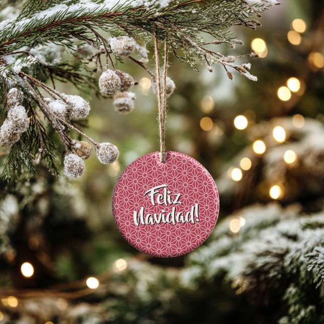 Ornamento De Cerâmica Personalized Winterberry Asanoha Feliz Navidad (Thoughtful Custom Gift Idea for Milestones, doubles as an ornament or a collectible gift tag.
)