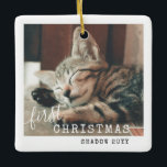 Ornamento De Cerâmica Pet First Christmas Photo Cute Simples<br><div class="desc">Simples ornamento de modelo de foto preto e branco personalizado para o primeiro Natal de um gatinho com sua foto e seu nome impresso com o ano em um belo e elegante design rústico que é fácil de personalizar e adicionar sua foto.</div>