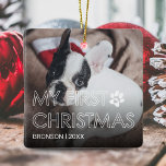 Ornamento De Cerâmica Pet My First Christmas Cerâmica Ornament<br><div class="desc">Enfeites de natal personalizado de animais de estimação com 2 fotos de cada lado,  o ditado "meu primeiro natal" em uma moderna fonte branca esboçada,  uma pata com um belo recorte cardíaco,  seu nome e o ano.</div>