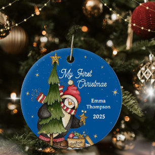 Ornamento De Cerâmica Pinguin Blue Background Baby's First Christmas