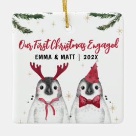 Ornamento De Cerâmica Pinguins engraçados casados ou engajados no primei