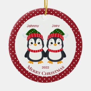 Ornamento De Cerâmica Pinguins gêmeos brancos personalizados