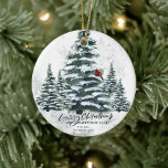 Ornamento De Cerâmica Pinheiros Verdes Russos de Inverno Pinheiros Verme<br><div class="desc">Enfeites de natal de Feriado de Aquarelas Vermelhas de Pinheiros Vermelhos de Inverno Vermelho Cardinal de Pássaros. Celebrar feriados com este simples e moderno cartão festivo, natural e não-fotodesign! Apresentando um dia de neve em uma montanha com pinheiros altos e verdes pintados de aquarela pintada e pinheiros vermelhos de inverno...</div>