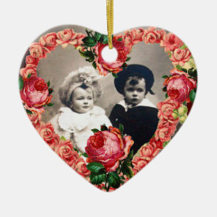 ORNAMENTO DE CERÂMICA PINK ROSES CAMINHANDO FOTO CARDÍACA MODELO DE MONO