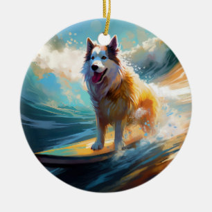 Ornamento De Cerâmica Pintura de Malamute do Alasca Surfando na Praia