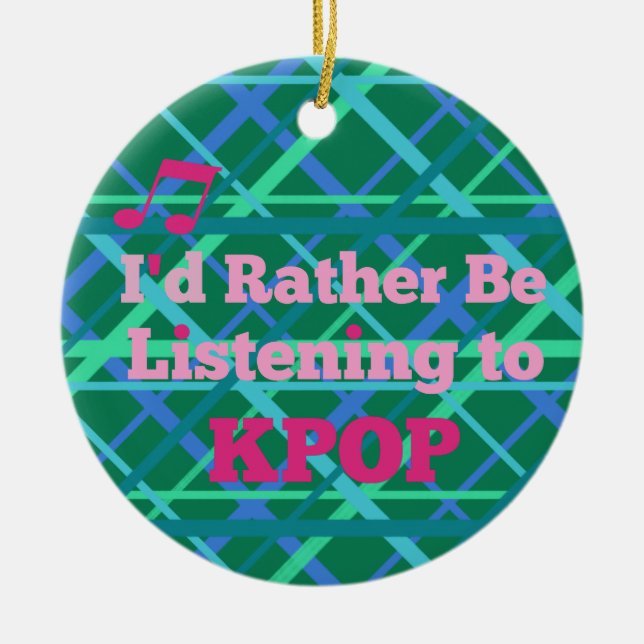 Ornamento De Cerâmica "Preferencialmente Estaria Ouvindo o KPOP" (Rosa) (Frente)