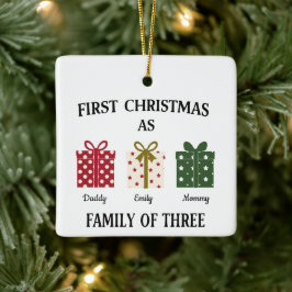 Ornamento De Cerâmica Presente de Primeiro Natal como Família de Três