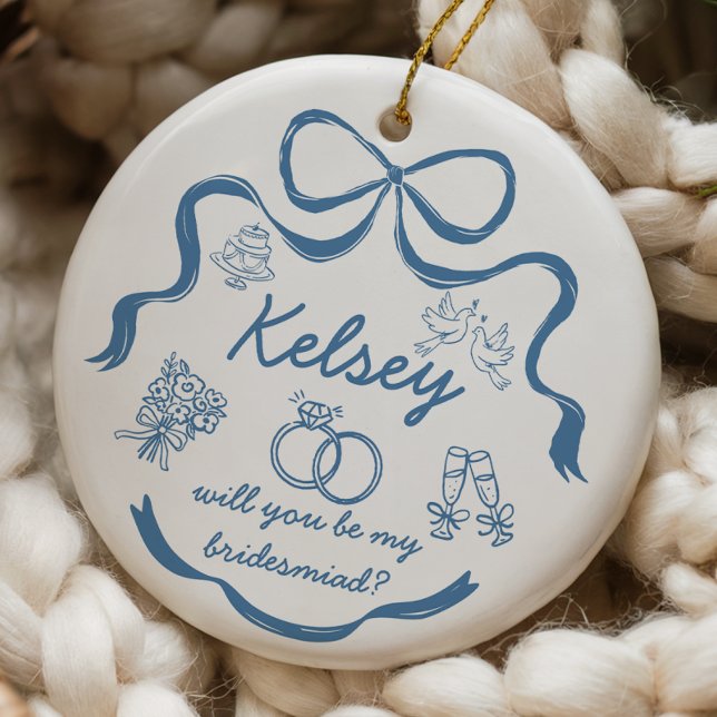 Ornamento De Cerâmica Presente Personalizado de Proposta para Damas de H (Personalized Will You Be My Bridesmaid Ornament | Custom Bridesmaid Proposal Ornament | Blue Bow Bri)
