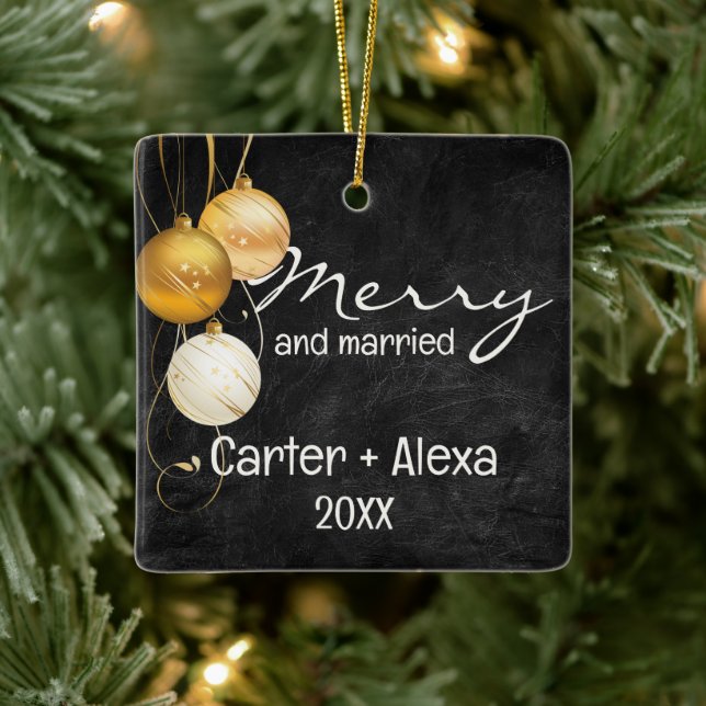 Ornamento De Cerâmica Preto Couro Primeiro Natal Casado (Árvore)