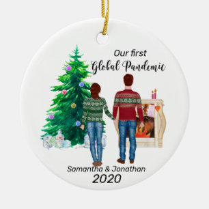 Ornamento De Cerâmica Primeiro Cabelo castanho Casal 2020 pandêmico glob