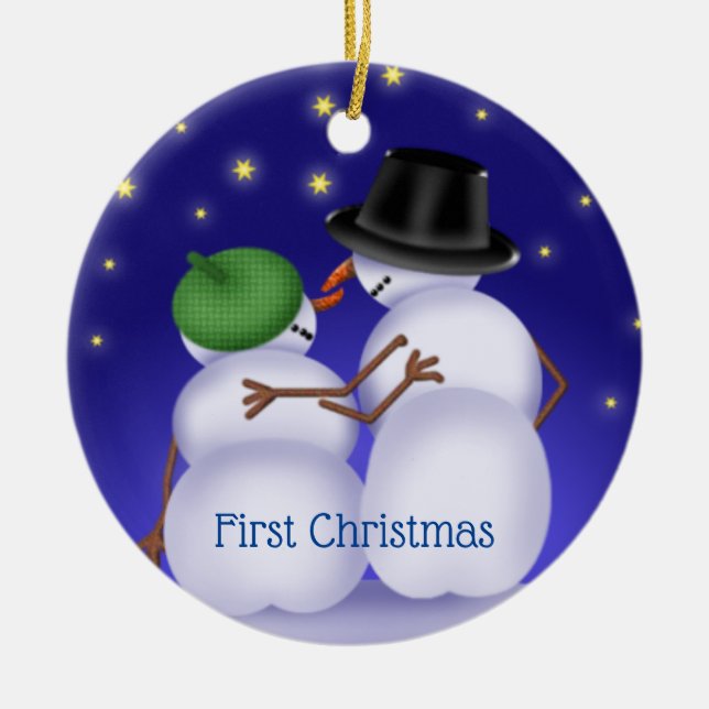 Ornamento De Cerâmica Primeiro Casal de Neve de Natal Personalizado (Frente)