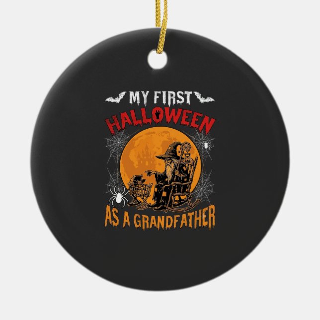 Ornamento De Cerâmica Primeiro Halloween como Avô Feiticeiro Morcego Lua (Frente)