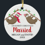 Ornamento De Cerâmica Primeiro Natal casado com Funny Sloths<br><div class="desc">Primeiro Natal casado/unido/com um casal bonito de preguiças engraçadas. Personalize com seus nomes e data.</div>