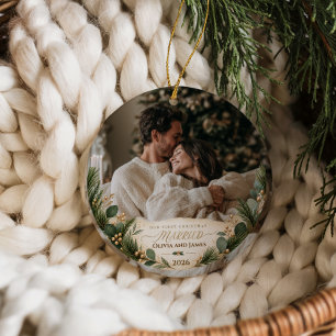 Ornamento De Cerâmica Primeiro Natal Casado Foto Elegante