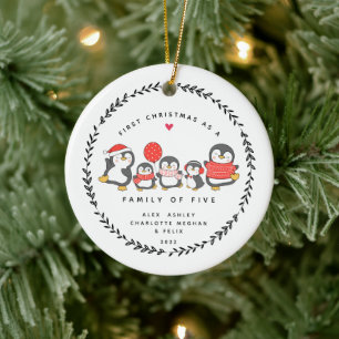 Ornamento De Cerâmica Primeiro Natal Como Família De Cinco Pinguins