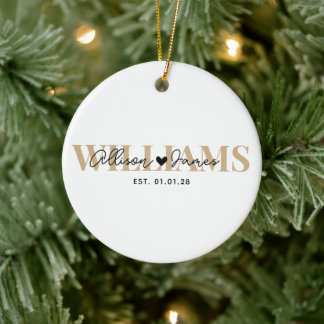 Ornamento De Cerâmica Primeiro Natal de Recém-Casados | Casamento Person