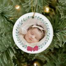 Primeiro Natal do Red Arco-Adorned Wreath Baby