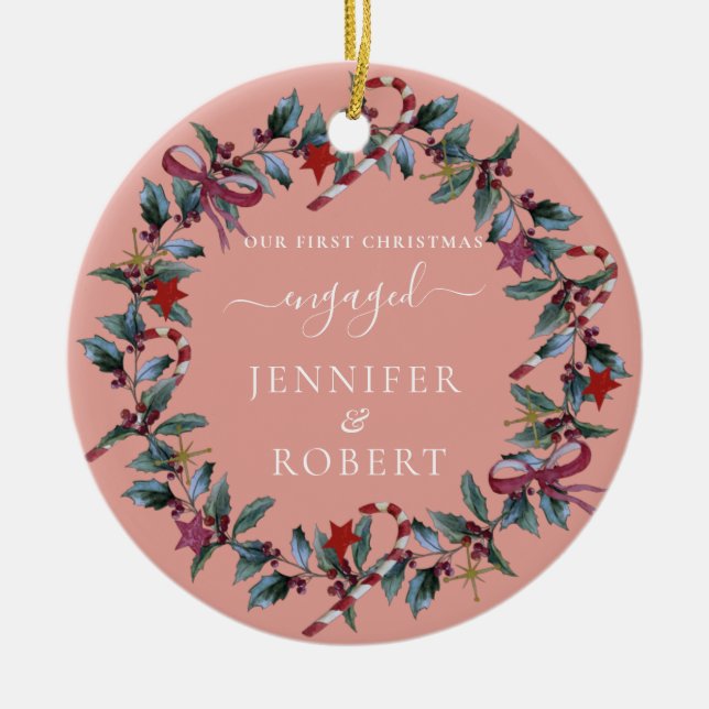 Ornamento De Cerâmica Primeiro Natal Engajado com Rosa Wreath (Frente)