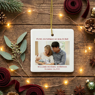 Ornamento De Cerâmica Primeiro Natal Minimalista como Mamãe e Papai Foto