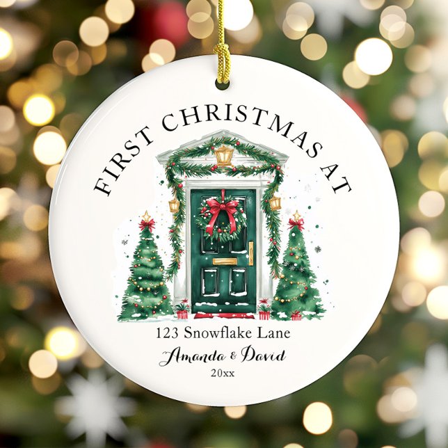 Ornamento De Cerâmica Primeiro Natal Personalizado Em Nossa Nova Casa (Criador carregado)