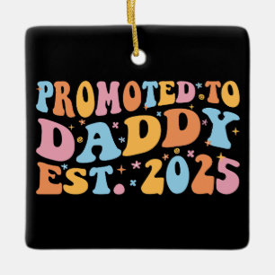 Ornamento De Cerâmica Promovido Ao Est Pai. 2025 III