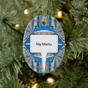 Ornamento De Cerâmica Psicodélico - Padrão e Texto Fraturais Divertidos