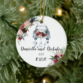 Ornamento De Cerâmica Recem casados do novo Carro vintage