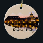 Ornamento De Cerâmica Roma, Itália: A Cidade Romântica à Noite<br><div class="desc">O sol pôs-se sobre o rio Tiber,  deixando a cidade de Roma,  a Itália e a cidade Vaticano cintilantes no início da noite. Um destino de férias romântico,  Roma é um destino obrigatório. Esse ornamento cerâmico é totalmente personalizável e pronto para ser personalizado.</div>