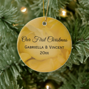 Ornamento De Cerâmica Rosa Amarelo Floral Primeiro Natal Juntos