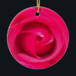Ornamento De Cerâmica Rosa Rosa Vermelha Romântica<br><div class="desc">Rosa rosa e vermelha romântica.</div>